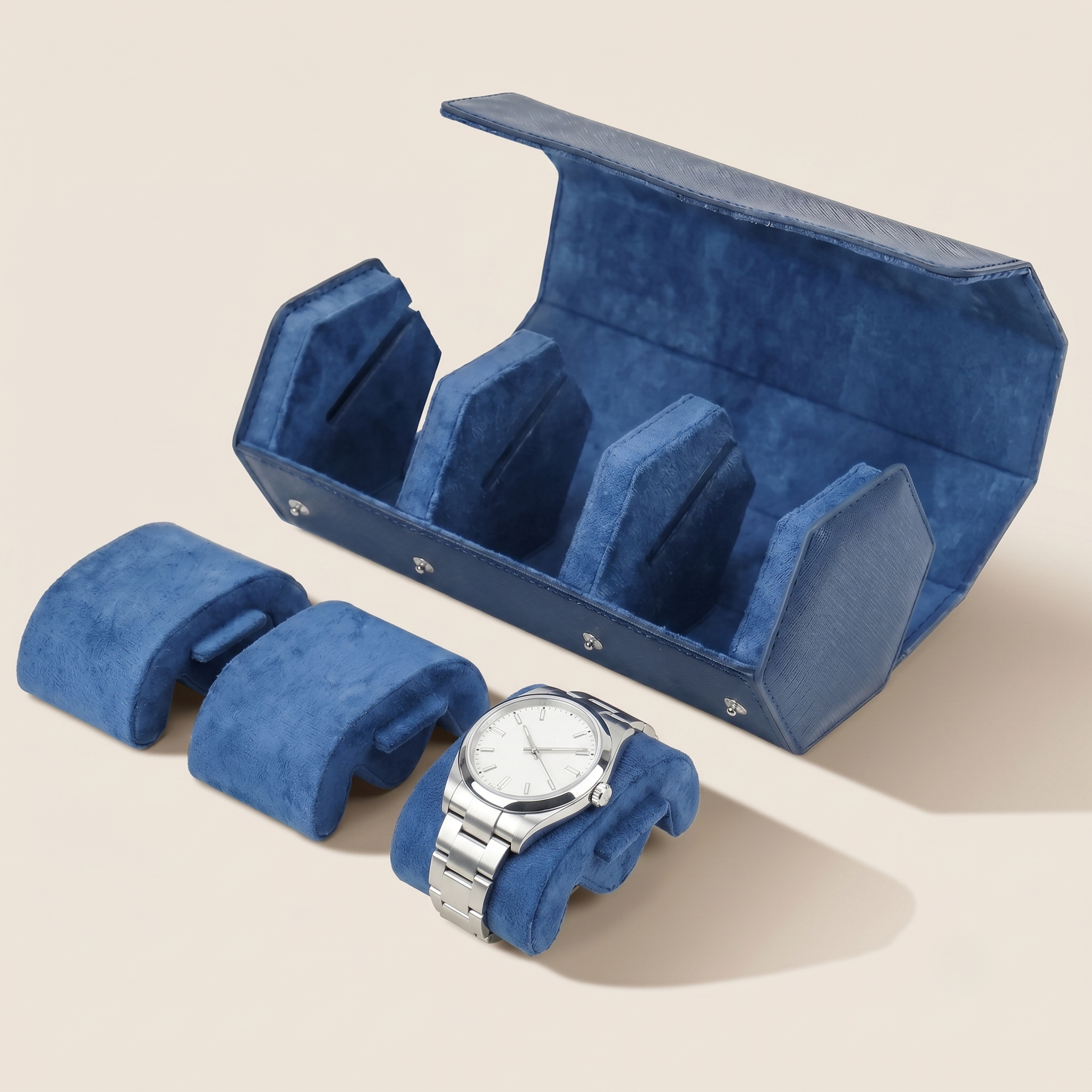 Étui cuir bleu Saffiano détail grain croisé