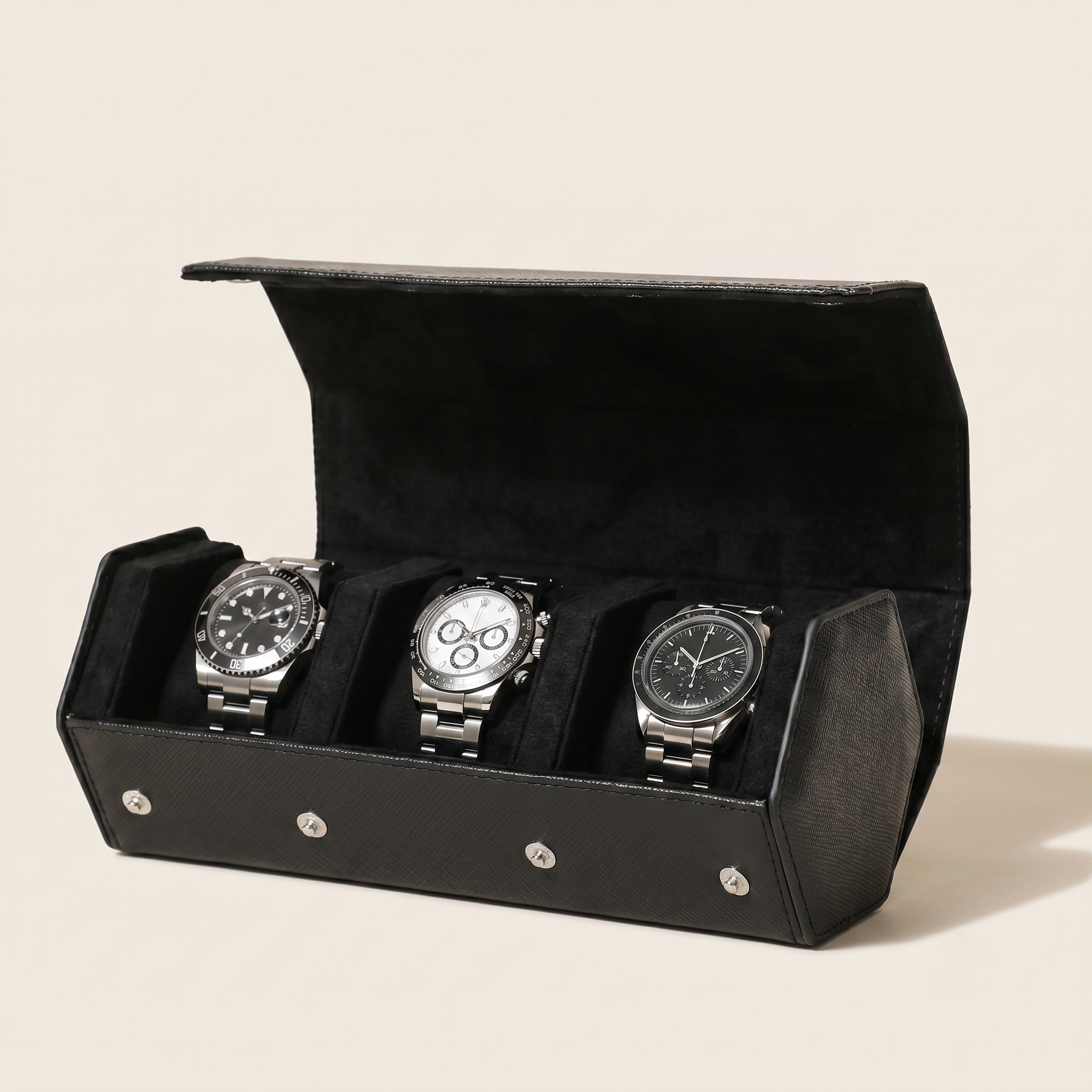 Étui cuir noir Saffiano détail grain croisé