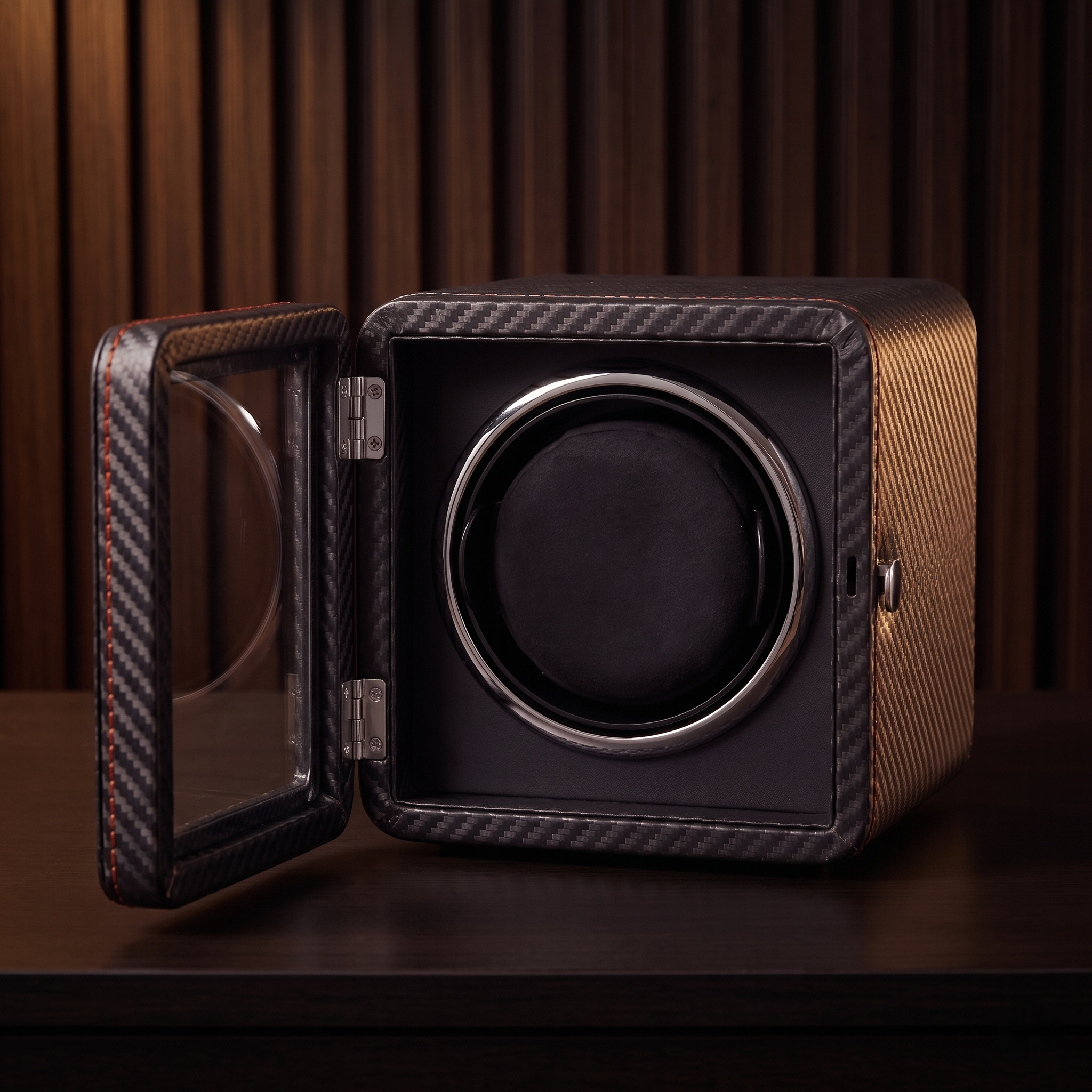 Remontoir Obsidian Cube