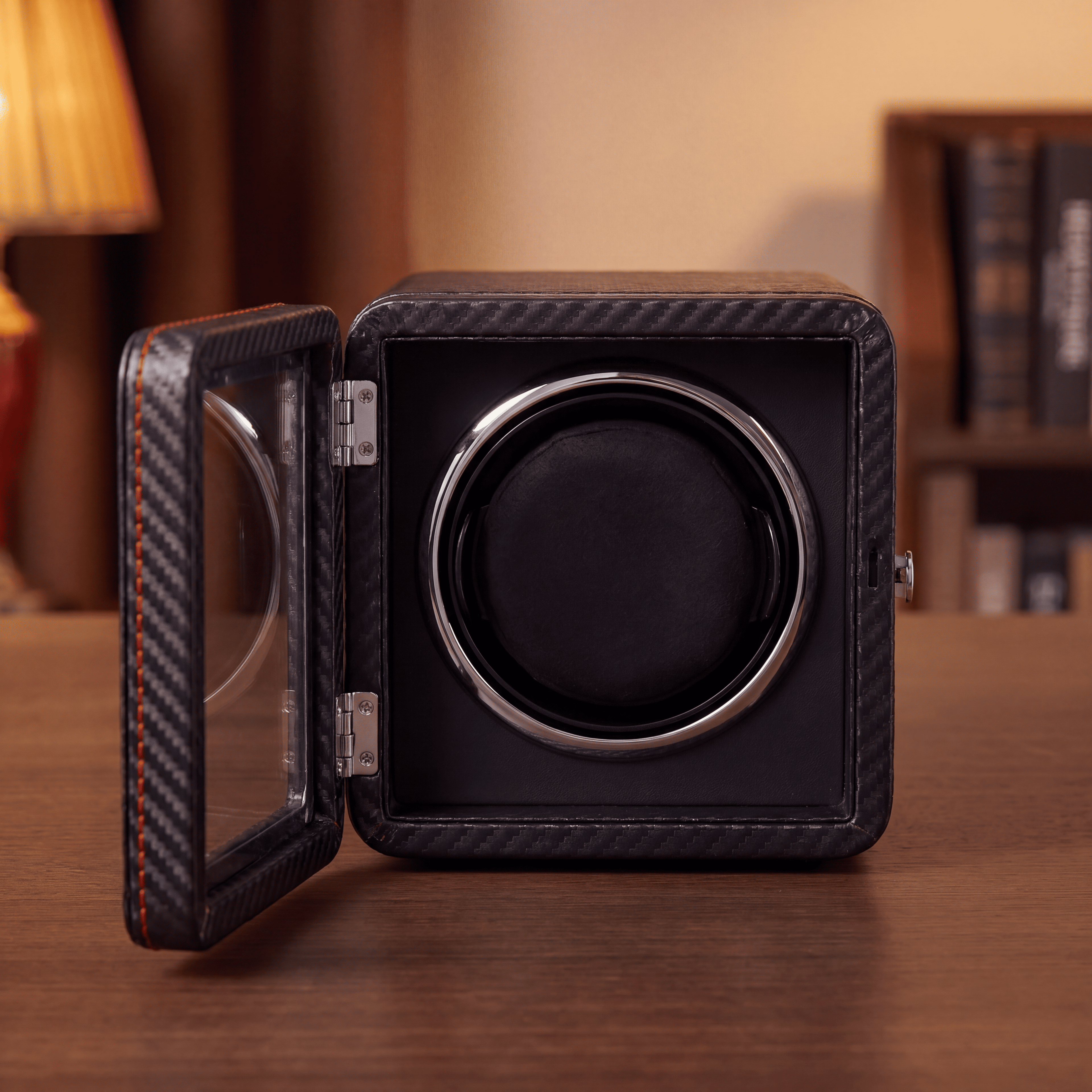 Remontoir Obsidian Cube